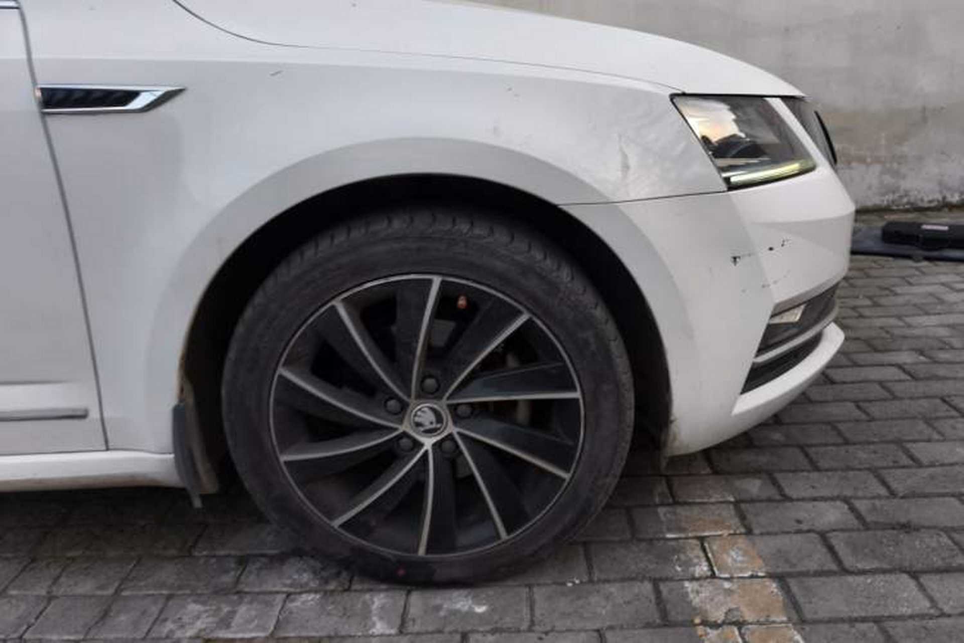 Used Skoda Octavia 2019 TSI280 DSG Luxury Edition Right Front Wheel Hub