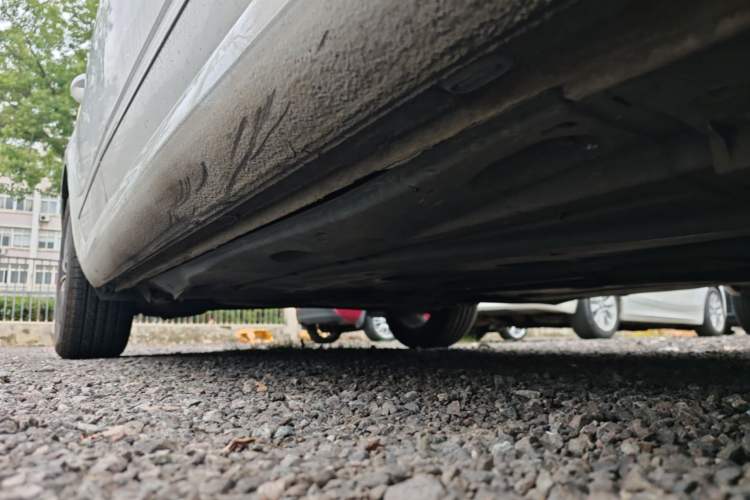 Used Skoda Octavia 2019 TSI230 DSG Luxury Edition Right Side Sill