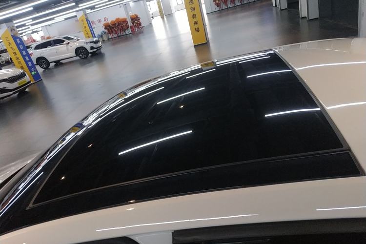 Used Skoda Octavia 2019 TSI230 DSG SmartDrive Luxury Edition China VI Roof