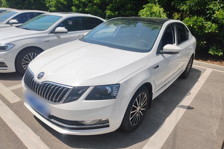 Used Skoda Octavia 2019 1.5L Automatic Smart Drive Luxury Edition China VI Standard Guazi used car, China used car export, Used car for sale, Used  cars, Cheapest cars for sale