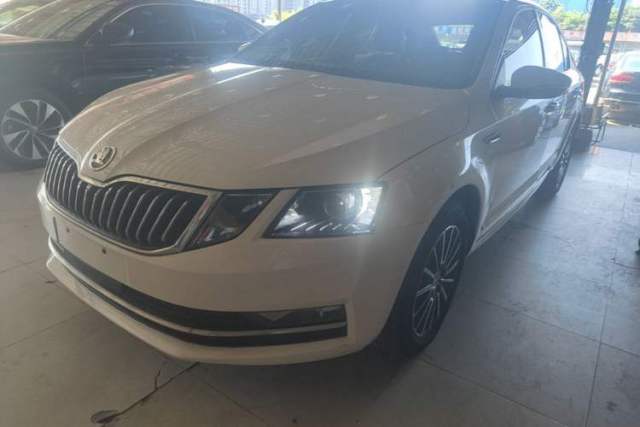 Used Skoda Octavia 2019 1.5L Automatic Luxury Edition