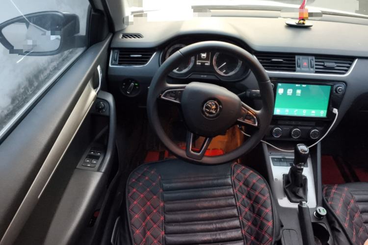 Used Skoda Octavia 2019 TSI280 DSG Luxury Edition Steering Wheel