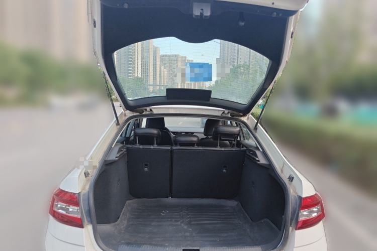 Used Skoda Octavia 2019 1.5L Automatic SmartDrive Comfort Edition China VI Standard Trunk