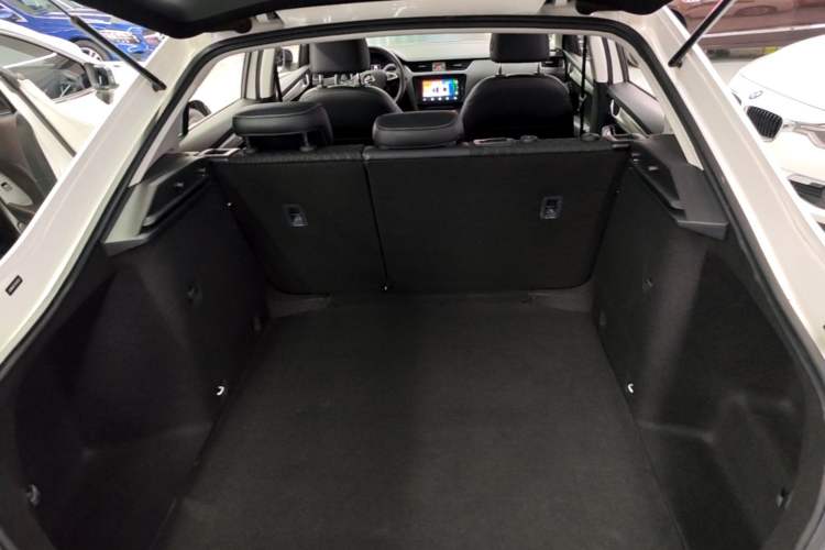 Used Skoda Octavia 2019 TSI280 DSG SmartDrive Luxury Edition China V Standard Trunk