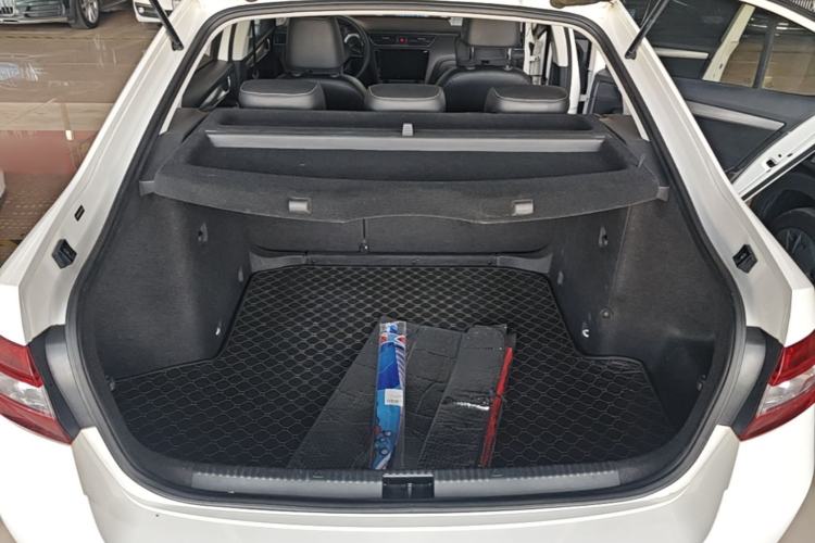Used Skoda Octavia 2019 TSI280 DSG Luxury Edition Trunk