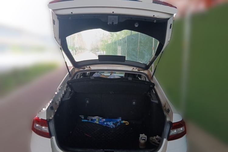 Used Skoda Octavia 2019 1.5L Manual Comfort Edition Trunk