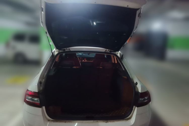 Used Skoda Octavia 2019 1.5L Automatic SmartDrive Comfort Edition China VI Standard Trunk