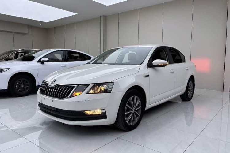 Used Skoda Octavia 2019 TSI230 DSG Smart & Comfort Edition China VI Standard Guazi used car, China used car export, Used car for sale, Used cars, Cheapest cars for sale