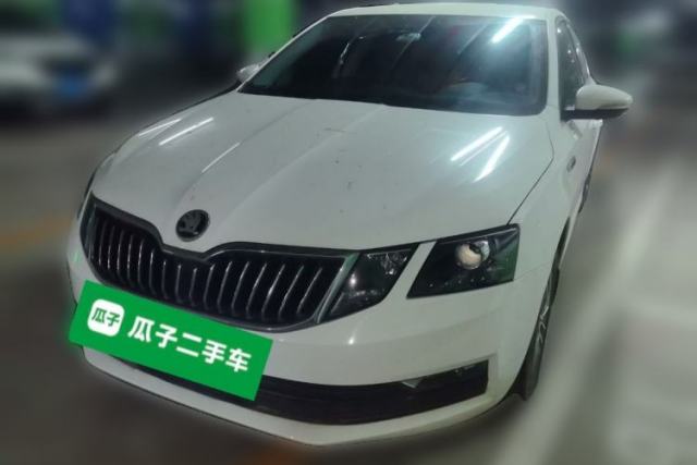 Used Skoda Octavia 2019 1.5L Automatic SmartDrive Comfort Edition China VI Standard