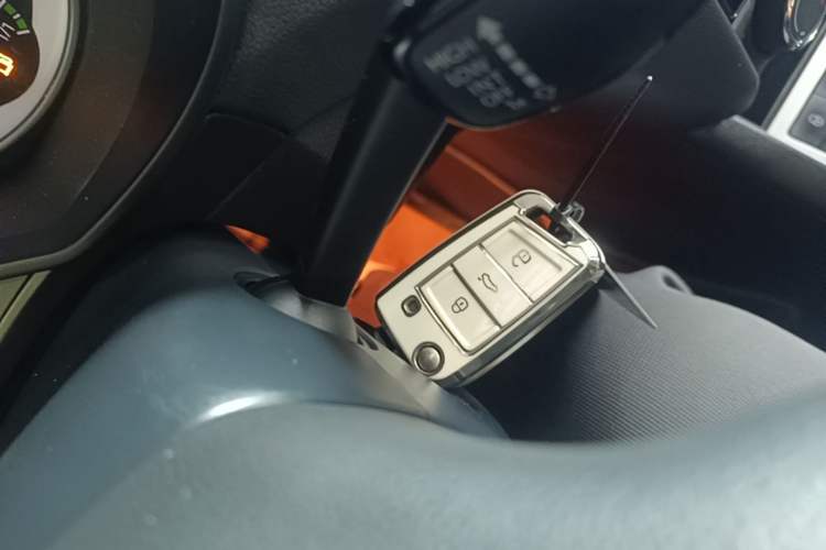 Used Skoda Octavia 2019 1.5L Automatic Luxury Edition Vehicle Key