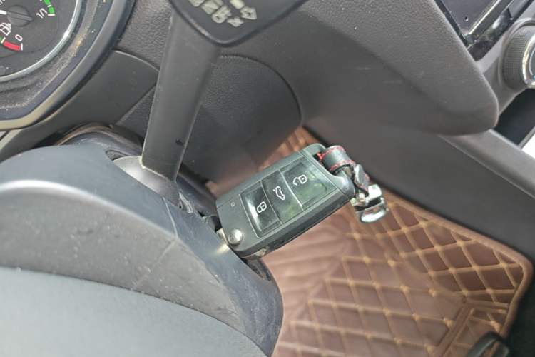 Used Skoda Octavia 2019 1.5L Automatic SmartDrive Comfort Edition China V Standard Vehicle Key