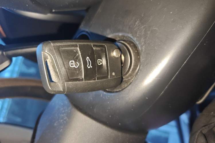 Used Skoda Octavia 2019 1.5L Automatic SmartDrive Comfort Edition China V Standard Vehicle Key