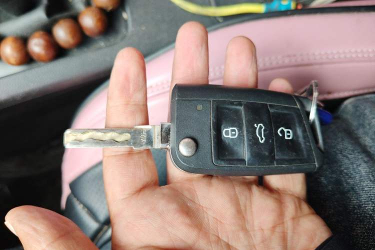Used Skoda Octavia 2019 1.5L Manual Standard Edition China V Vehicle Key