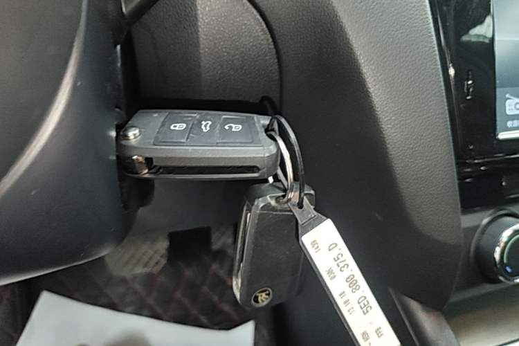 Used Skoda Octavia 2019 1.5L Automatic Luxury Edition Vehicle Key