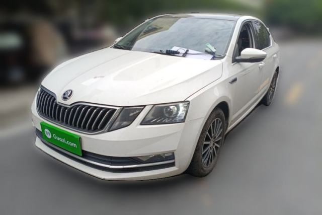 Used Skoda Octavia 2019 1.5L Automatic Smart Drive Luxury Edition China VI Standard