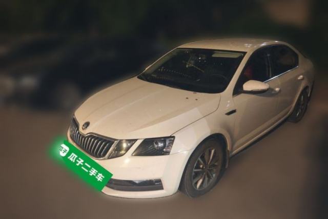 Used Skoda Octavia 2019 1.5L Automatic SmartDrive Comfort Edition China VI Standard
