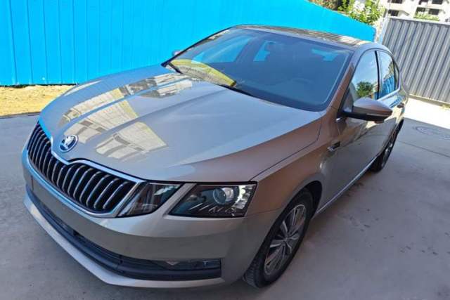 Used Skoda Octavia 2019 1.5L Automatic SmartDrive Comfort Edition China VI Standard
