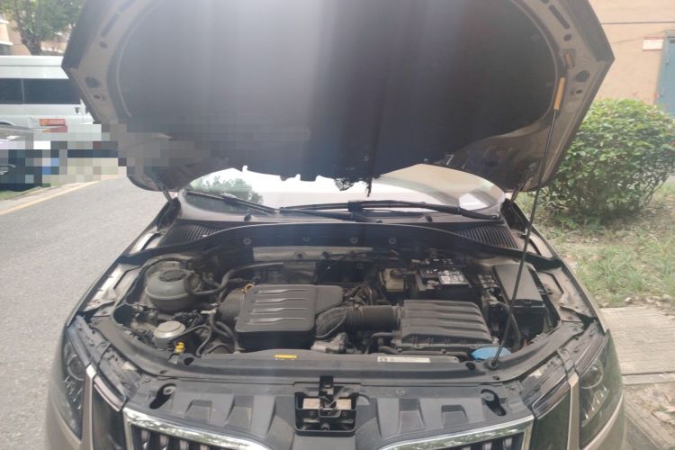 Used Skoda Octavia 2019 1.5L Automatic SmartDrive Comfort Edition China V Standard Engine Bay