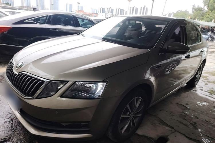 Used Skoda Octavia 2019 TSI230 DSG Smart & Comfort Edition China VI Standard Guazi used car, China used car export, Used car for sale, Used cars, Cheapest cars for sale