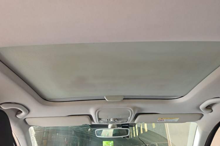 Used Skoda Octavia 2019 1.5L Automatic Smart Drive Luxury Edition China VI Standard Headliner