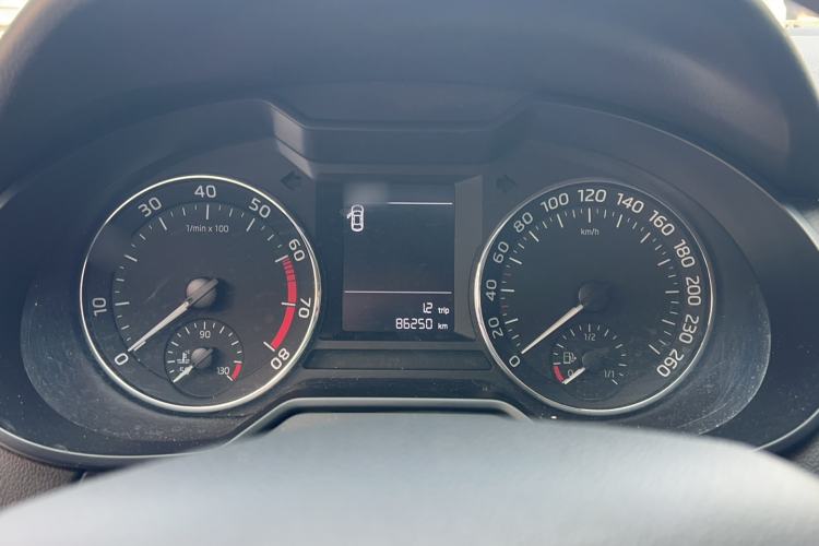 Used Skoda Octavia 2019 TSI230 DSG SmartDrive Comfort Edition China V Standard Instrument Cluster