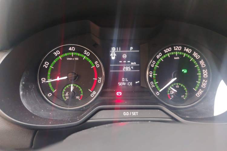 Used Skoda Octavia 2019 1.5L Automatic SmartDrive Comfort Edition China V Standard Instrument Cluster