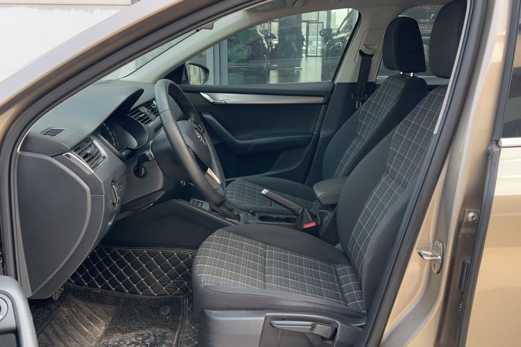 Used Skoda Octavia 2019 TSI230 DSG SmartDrive Comfort Edition China V Standard Left Front Seat