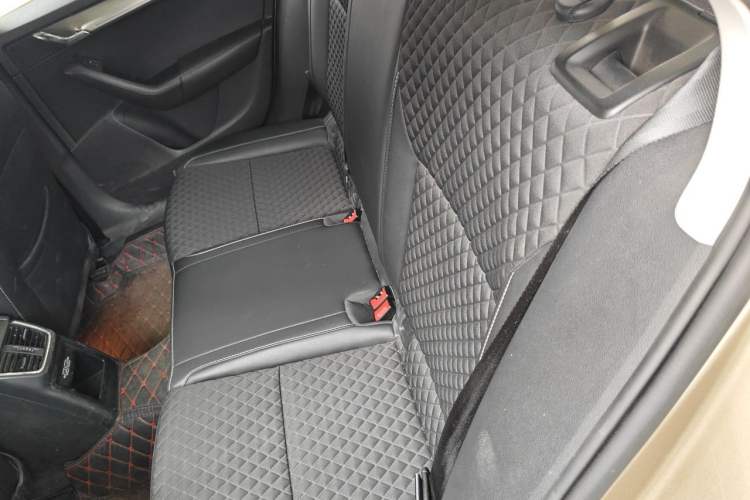 Used Skoda Octavia 2019 1.5L Automatic Luxury Edition Left Rear Seat