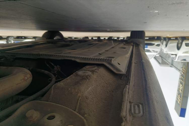 Used Skoda Octavia 2019 TSI230 DSG Luxury Edition Left Side Sill