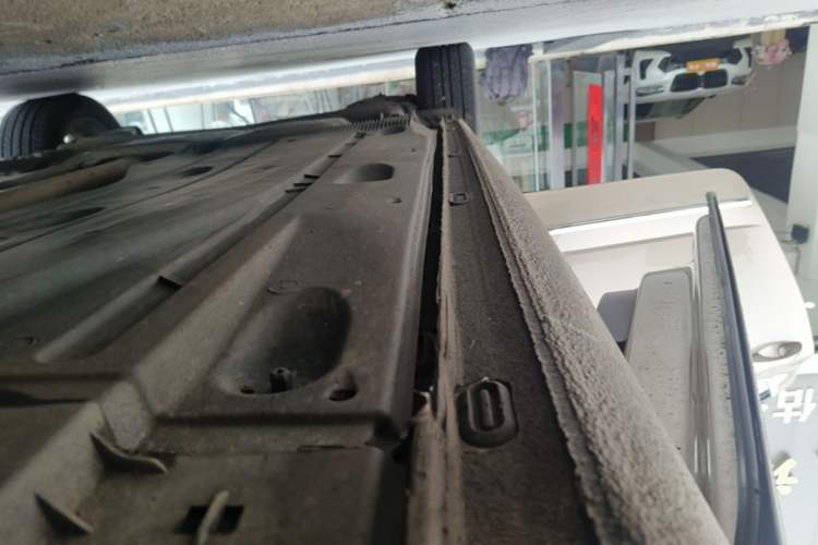 Used Skoda Octavia 2019 TSI230 DSG Luxury Edition Right Side Sill