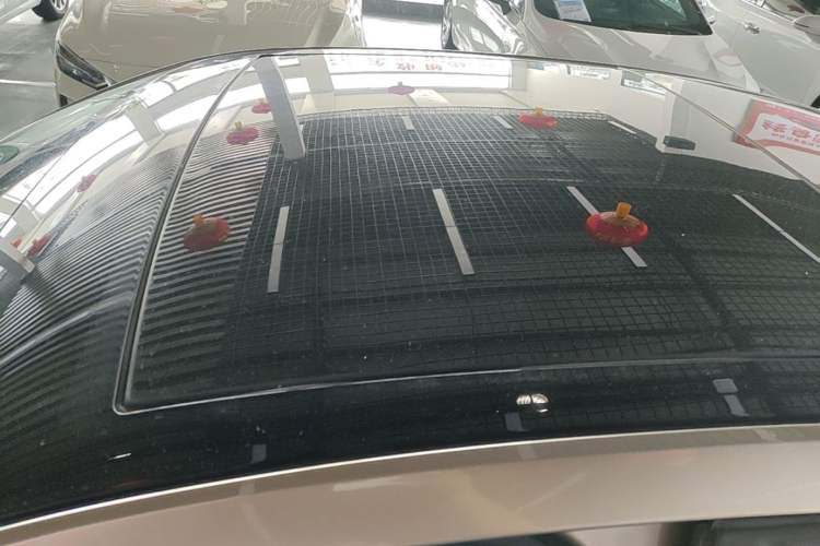 Used Skoda Octavia 2019 1.5L Automatic Smart Drive Luxury Edition China VI Standard Roof