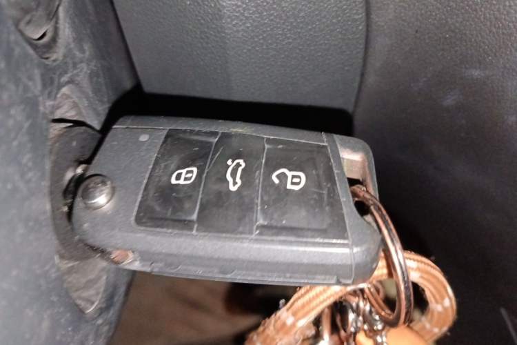 Used Skoda Octavia 2019 TSI230 DSG Comfort Edition Vehicle Key
