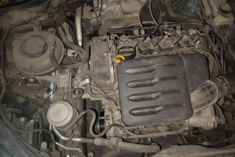 Used Skoda Octavia 2020 1.5L Automatic SmartDrive Luxury Edition Engine Bay Right