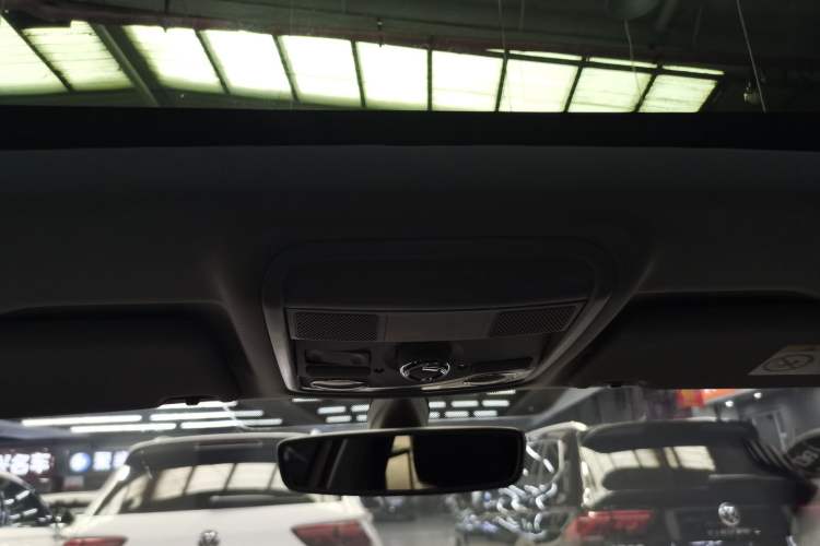 Used Skoda Octavia 2020 TSI280 DSG SmartDrive Luxury Edition Headliner
