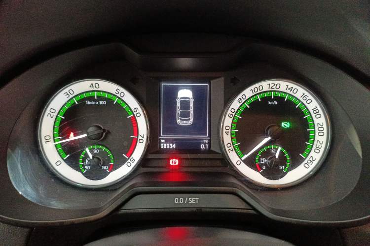 Used Skoda Octavia 2020 1.5L Automatic SmartDrive Luxury Edition Instrument Cluster