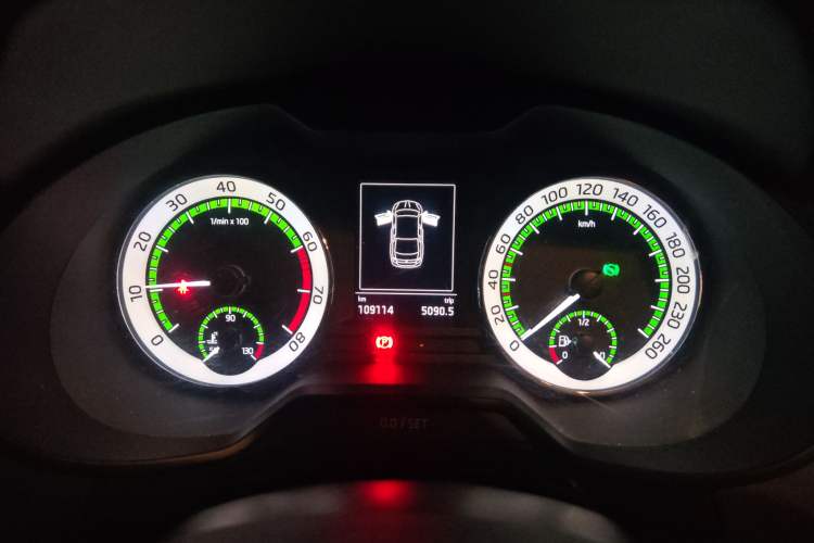 Used Skoda Octavia 2020 1.5L Automatic SmartDrive Luxury Edition Instrument Cluster