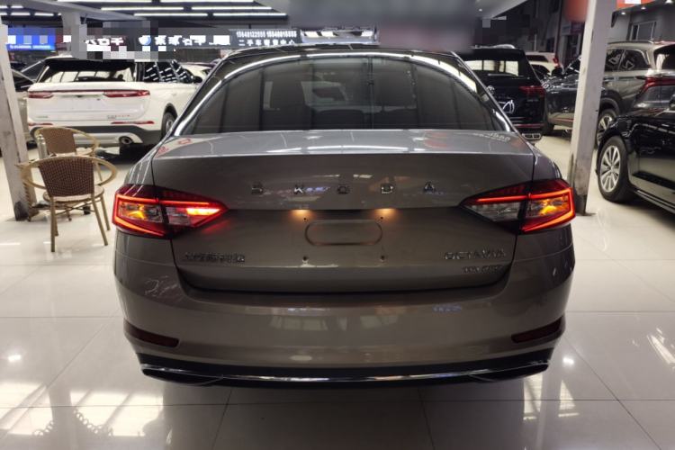 Used Skoda Octavia 2020 TSI280 DSG SmartDrive Luxury Edition Rear