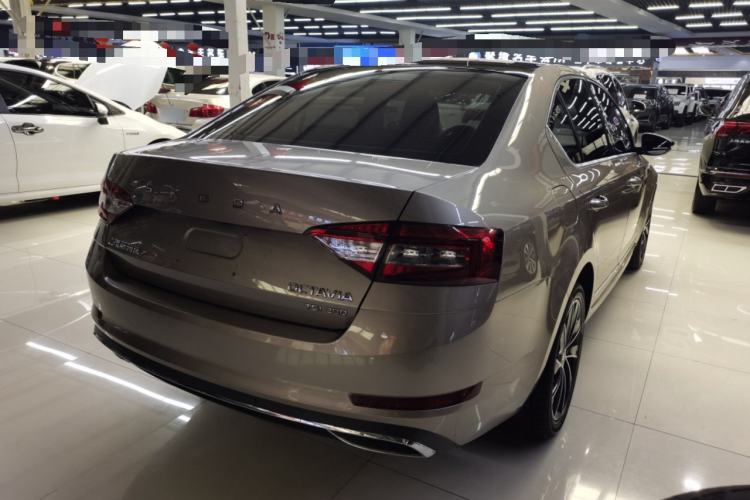Used Skoda Octavia 2020 TSI280 DSG SmartDrive Luxury Edition Rear Right 45 Deg