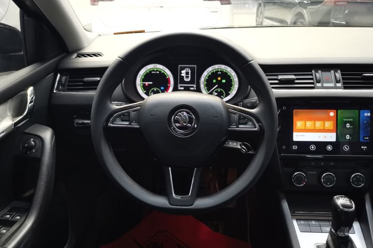 Used Skoda Octavia 2020 TSI280 DSG SmartDrive Luxury Edition Steering Wheel