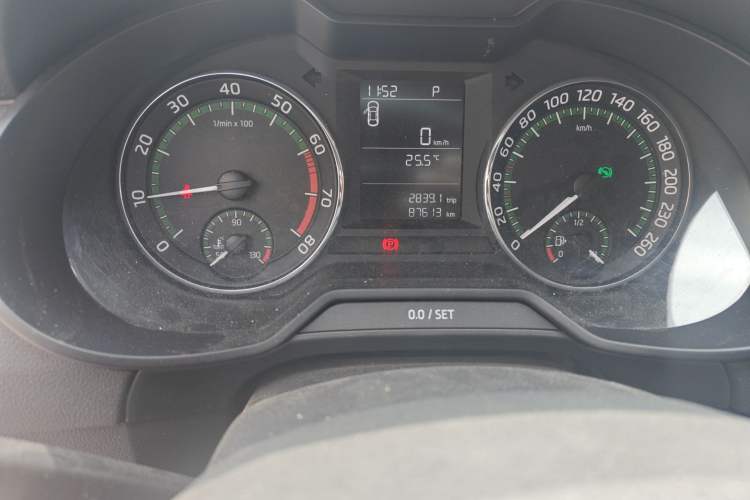 Used Skoda Octavia 2020 1.5L Automatic SmartDrive Comfort Edition Odometer Close Up