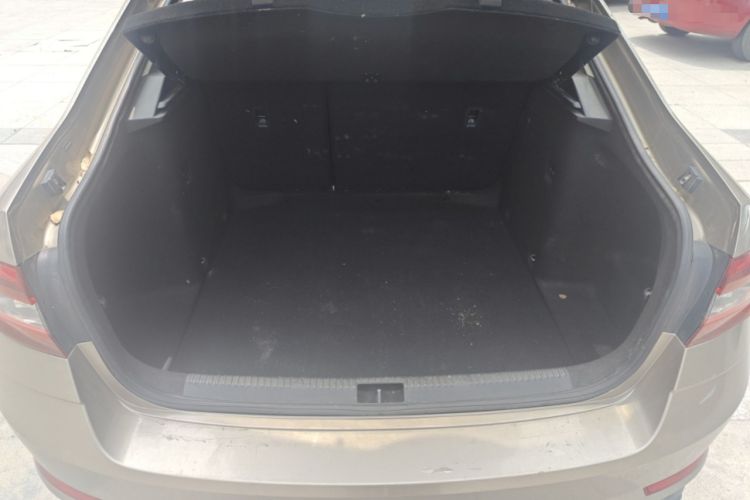 Used Skoda Octavia 2020 1.5L Automatic SmartDrive Comfort Edition Trunk