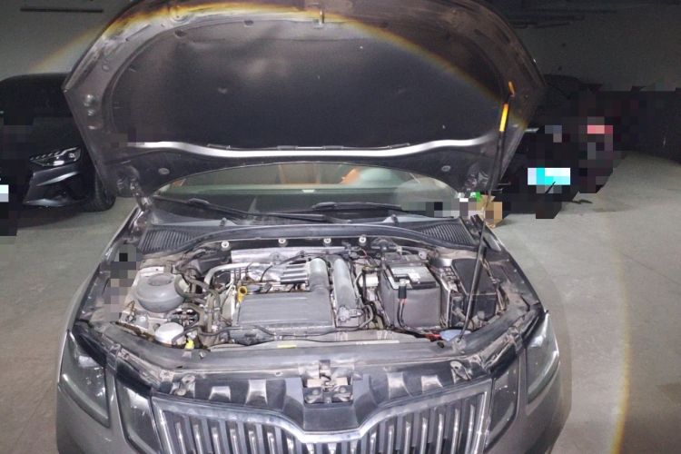 Used Skoda Octavia 2020 TSI280 DSG SmartDrive Luxury Edition Engine Bay