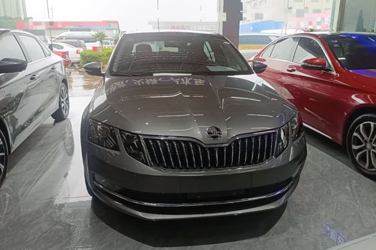 Used Skoda Octavia 2020 1.5L Automatic SmartDrive Luxury Edition Front