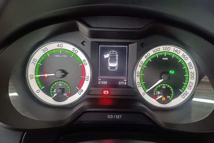 Used Skoda Octavia 2020 1.5L Automatic SmartDrive Luxury Edition Instrument Cluster