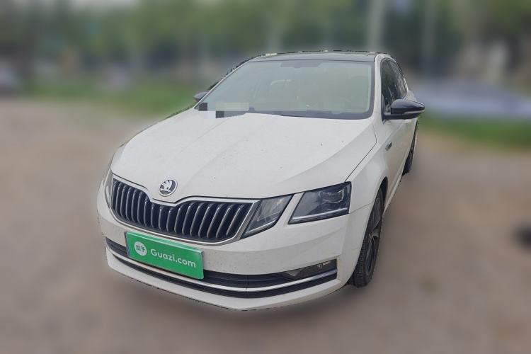 Used Skoda Octavia 2020 TSI280 DSG SmartDrive Luxury Edition Guazi used car, China used car export, Used car for sale, Used  cars, Cheapest cars for sale