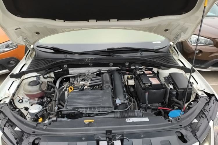 Used Skoda Octavia 2020 TSI230 DSG SmartDrive Luxury Edition Engine Bay