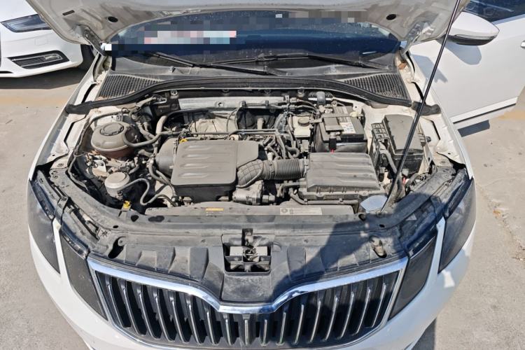 Used Skoda Octavia 2020 1.5L Automatic SmartDrive Luxury Edition Engine Bay