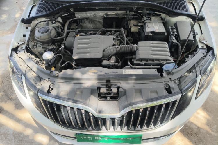 Used Skoda Octavia 2020 1.5L Automatic SmartDrive Luxury Edition Engine Bay