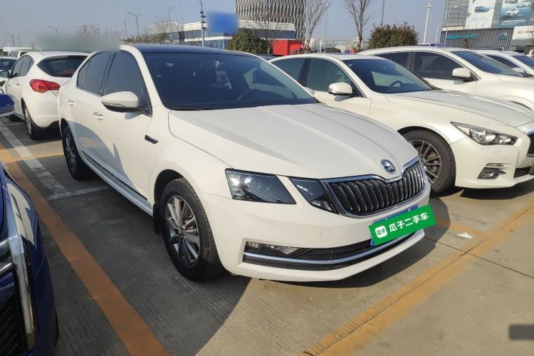 Used Skoda Octavia 2020 1.5L Automatic SmartDrive Luxury Edition Exterior 1