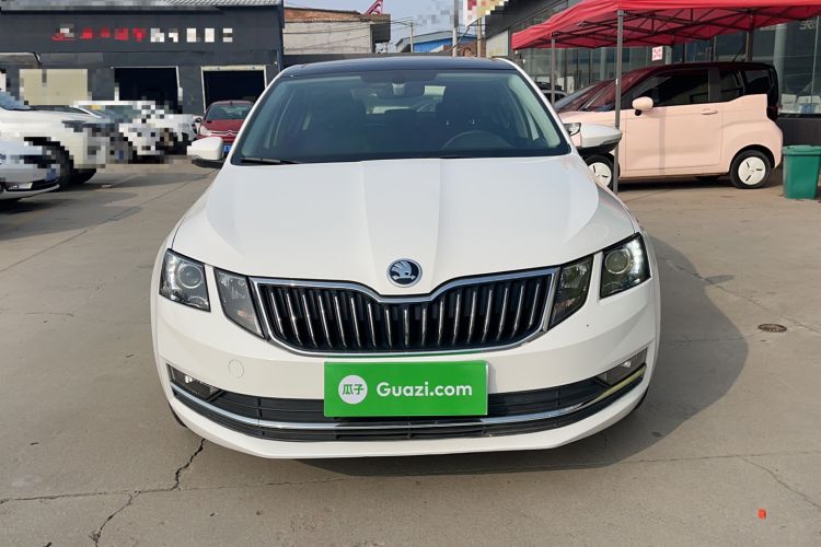 Used Skoda Octavia 2020 1.5L Automatic SmartDrive Luxury Edition Exterior 1